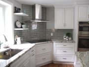 kitchen-stovehood-corner