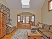 addition-familyroom-skylight